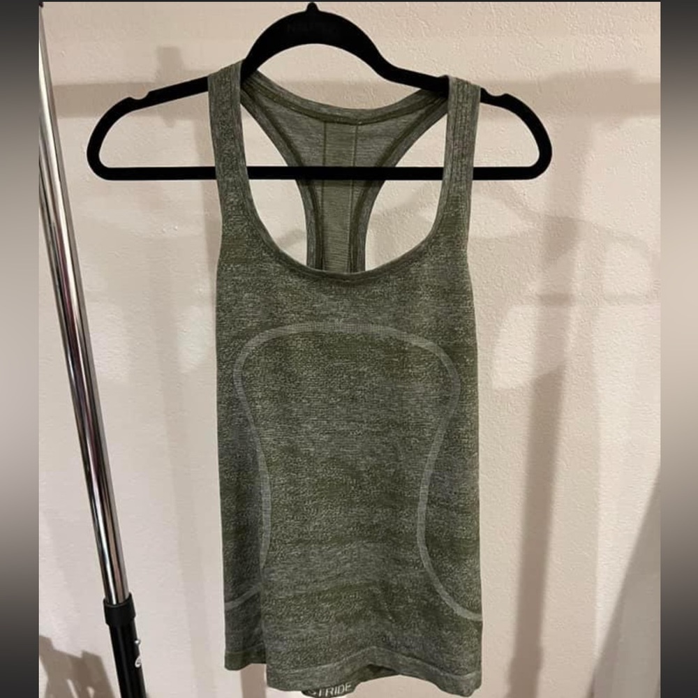 Lululemon swiftly olive green 10